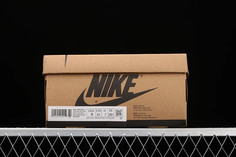 All categories Air Jordan Jordan series basketball shoes Air Jordan 1 High Air Jordan 1 Zoom CMFT "Bayou Boys" AJ1 Joe 1 "No. 1 Zion" water-dyed crocodile purple DC2133-500